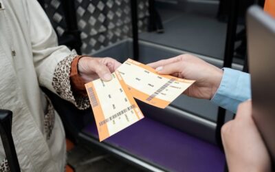 Jak sprawnie kupić bilety w Atenach podczas wycieczki?