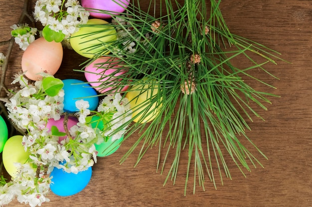 Jakie rośliny najlepiej sprawdzą się w palmie wielkanocnej?