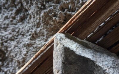 Dlaczego ocieplenie poddasza pianką zyskuje na popularności?