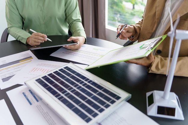 Jak uzyskać dofinansowanie do kolektorów słonecznych bez zbędnej biurokracji?