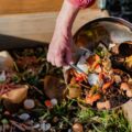 Jak zrobić kompost w przydomowym kompostowniku?