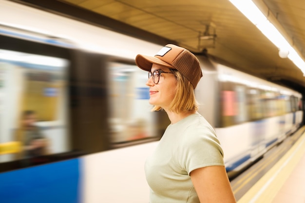 Czy w Rzymie jest metro, czyli jak poruszać się po Wiecznym Mieście?